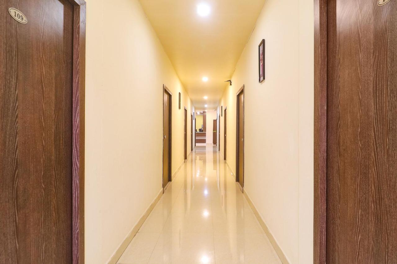 Fabexpress Airport Stay Inn - Nr Hyderabad International Airport, Shamshabad מראה חיצוני תמונה