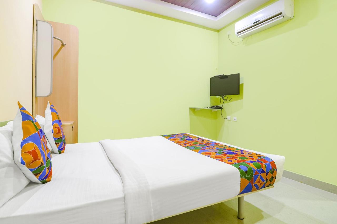 Fabexpress Airport Stay Inn - Nr Hyderabad International Airport, Shamshabad מראה חיצוני תמונה
