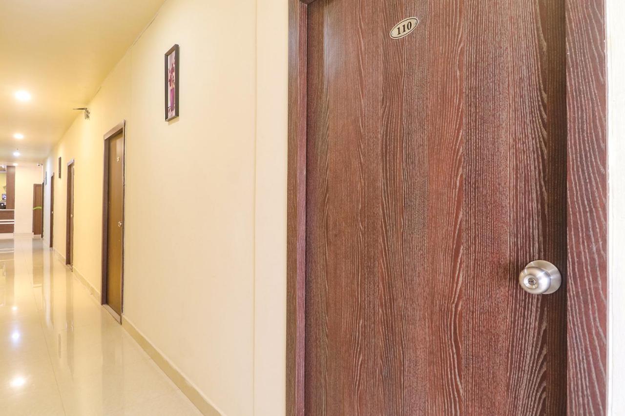 Fabexpress Airport Stay Inn - Nr Hyderabad International Airport, Shamshabad מראה חיצוני תמונה